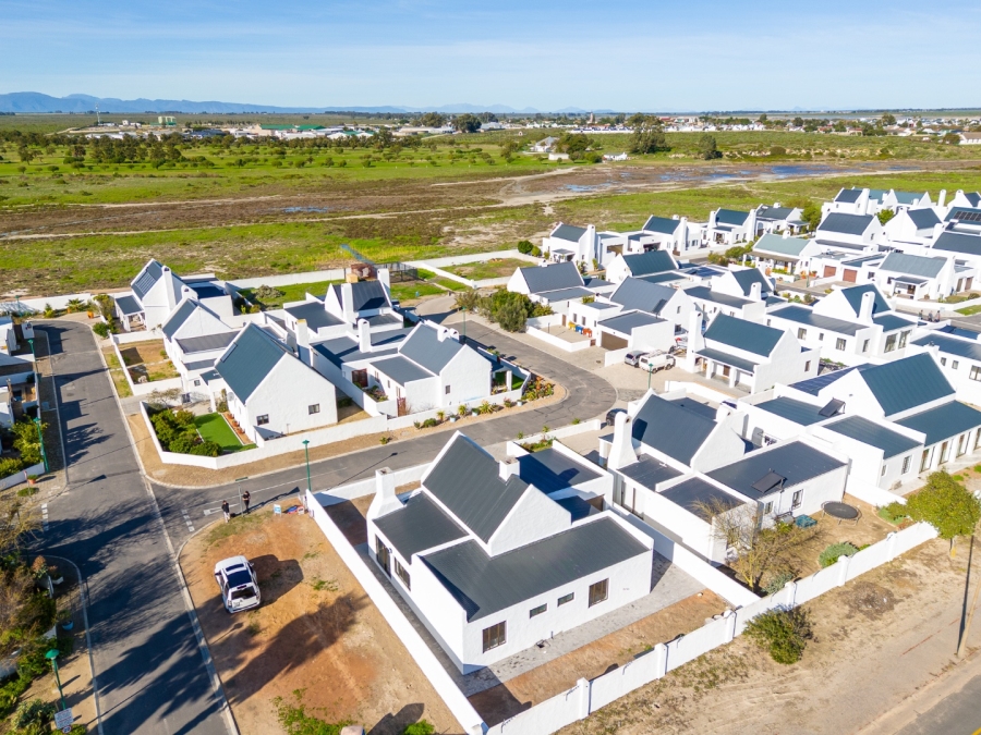 2 Bedroom Property for Sale in Laaiplek Western Cape